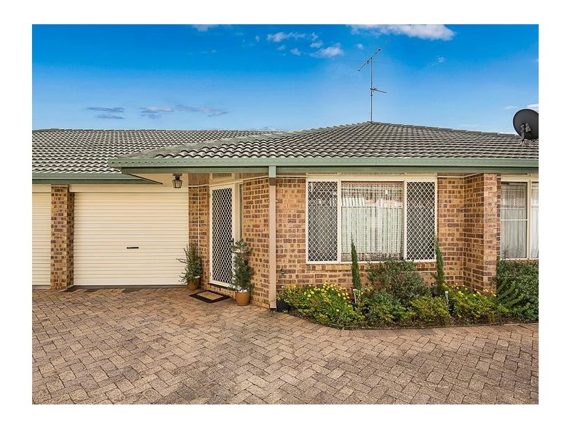 3/242 Spring Street, Kearneys Spring QLD 4350