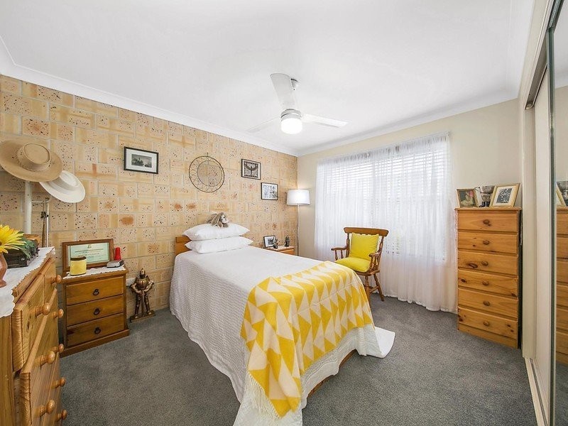 3/242 Spring Street, Kearneys Spring QLD 4350