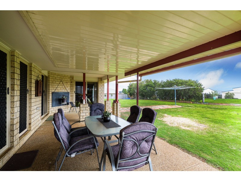 6 Jacqueline Street, Glenvale QLD 4350