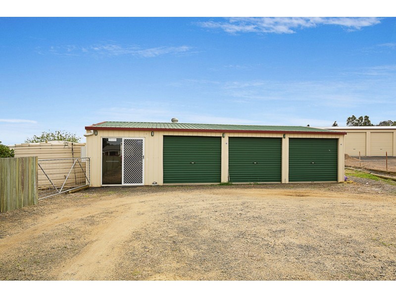 6 Jacqueline Street, Glenvale QLD 4350