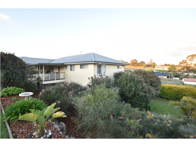 66 Barlow Street, Wilsonton QLD 4350