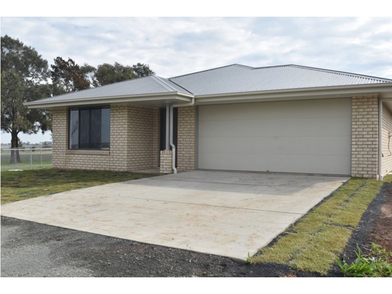 31 Ruby Street, Kingsthorpe QLD 4400