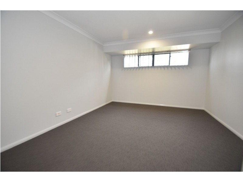 31 Ruby Street, Kingsthorpe QLD 4400