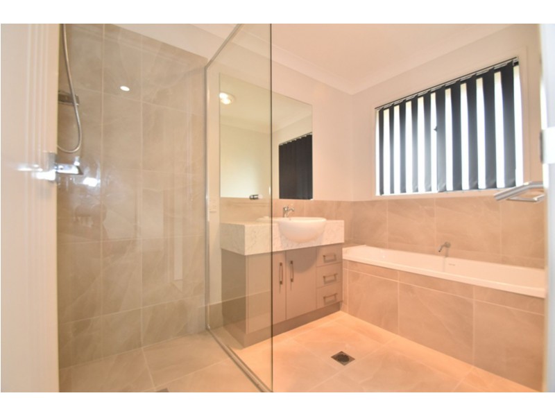 31 Ruby Street, Kingsthorpe QLD 4400