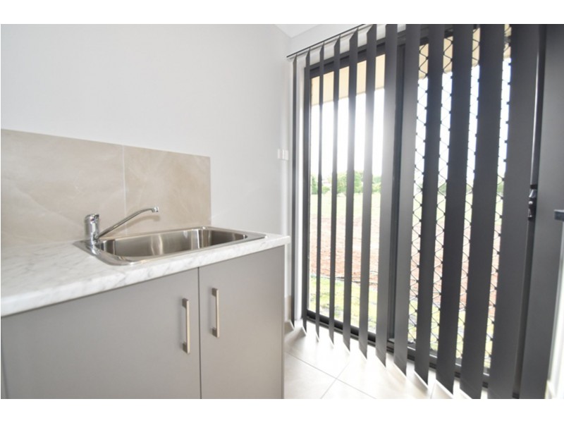 31 Ruby Street, Kingsthorpe QLD 4400