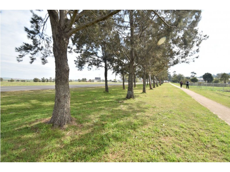 31 Ruby Street, Kingsthorpe QLD 4400