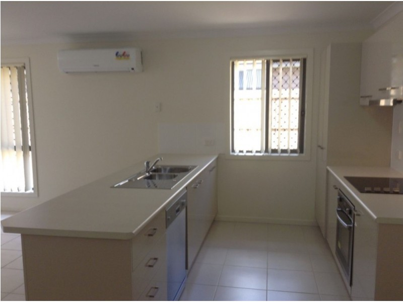 11 Abbey Street, Cranley QLD 4350