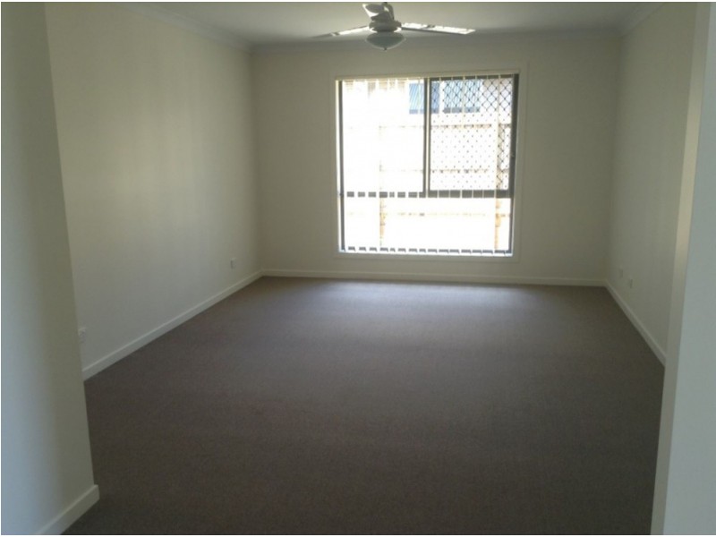 11 Abbey Street, Cranley QLD 4350