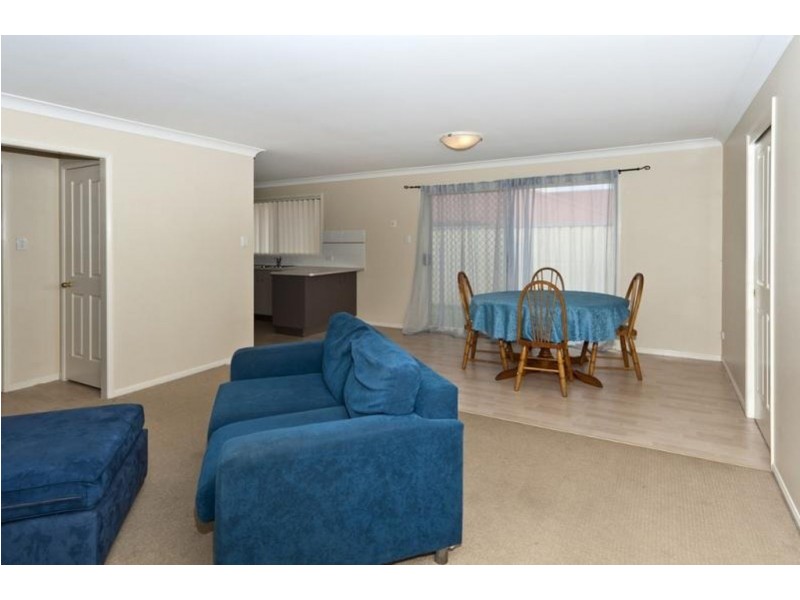 2/6 Ball Street, Drayton QLD 4350