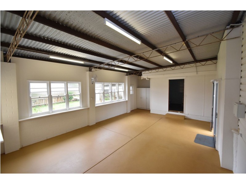 33 McIntyre Street, Centenary Heights QLD 4350