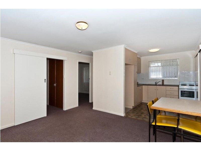 6/335 West Street, Harristown QLD 4350