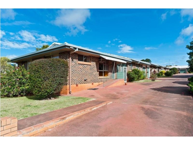 6/335 West Street, Harristown QLD 4350