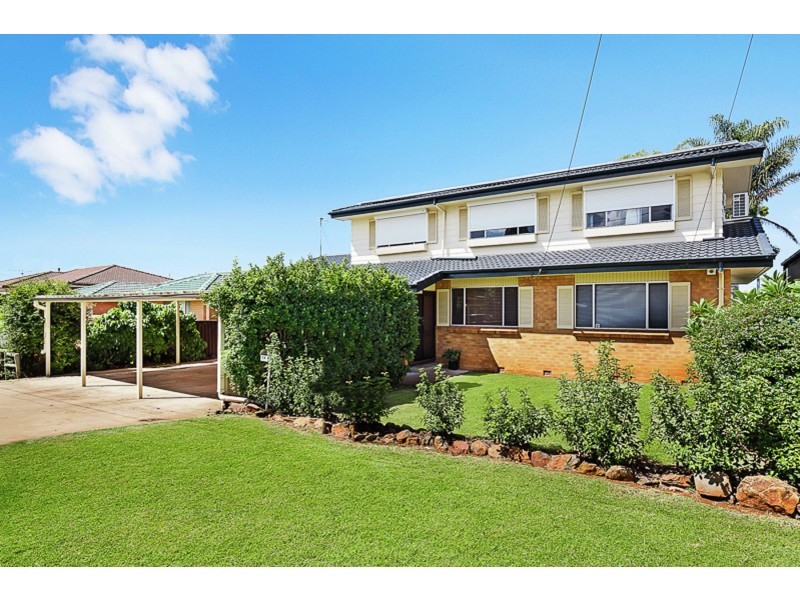 14 Hopps Street, Wilsonton QLD 4350
