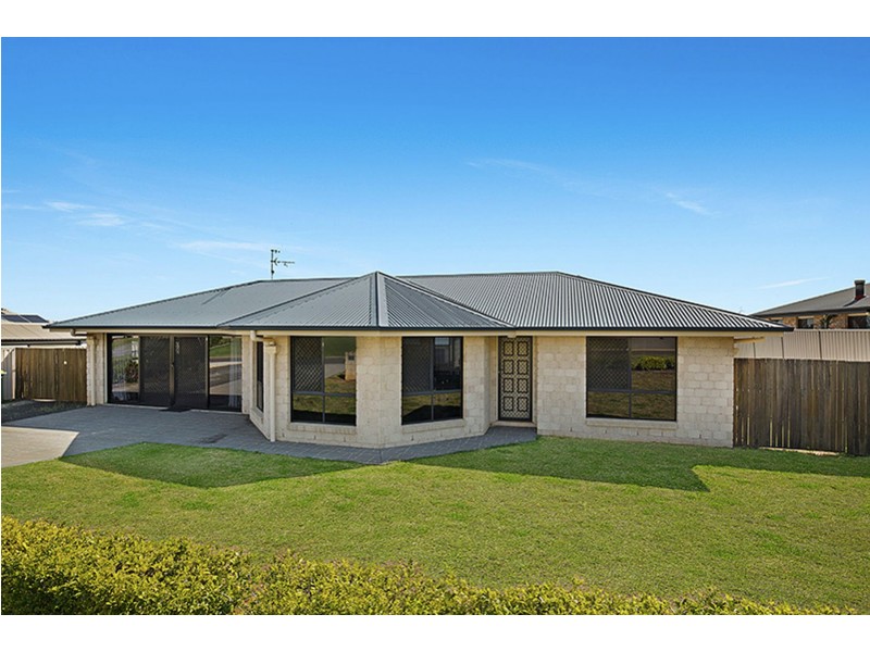 14 Schaefer Court, Westbrook QLD 4350