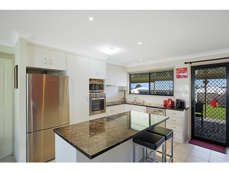 14 Schaefer Court, Westbrook QLD 4350