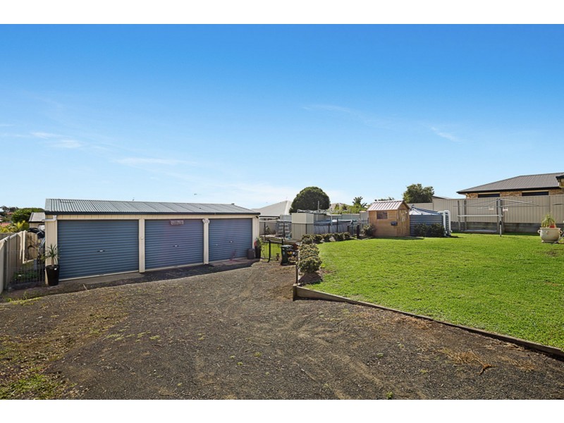 14 Schaefer Court, Westbrook QLD 4350