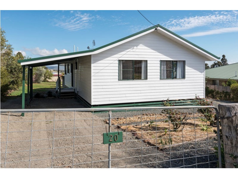 20 Bell Street, Greenmount QLD 4359