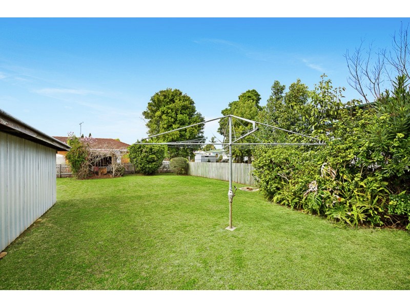 38 Cay Street, Newtown QLD 4350