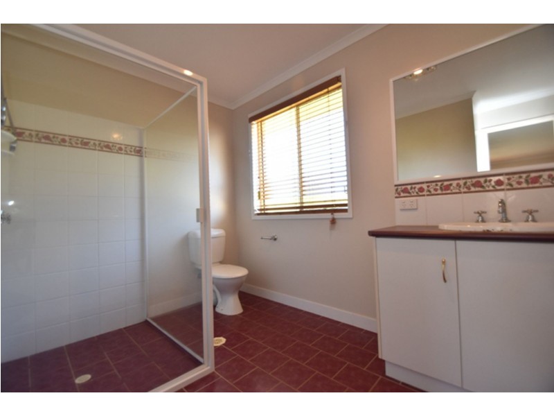 4 Federation Drive, Highfields QLD 4352