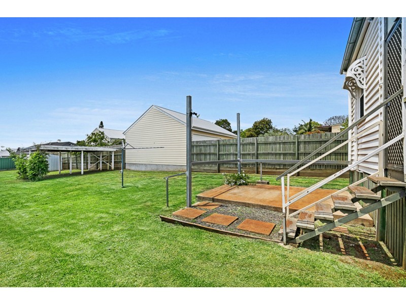 235 South Street, South Toowoomba QLD 4350