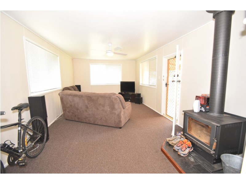 15 Dalgleish Street, South Toowoomba QLD 4350