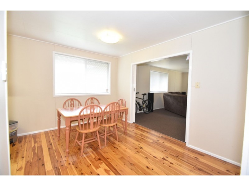 15 Dalgleish Street, South Toowoomba QLD 4350