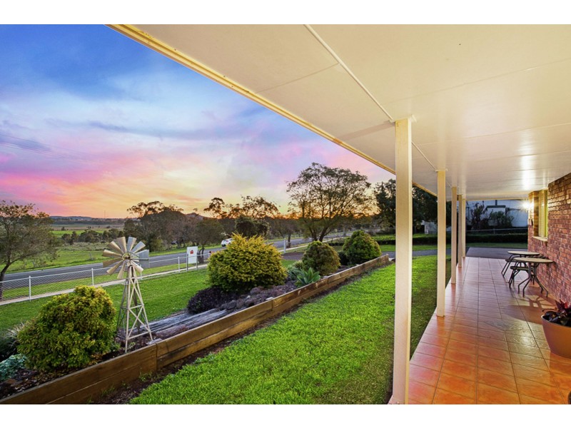42 Tilgonda Road, Gowrie Junction QLD 4352