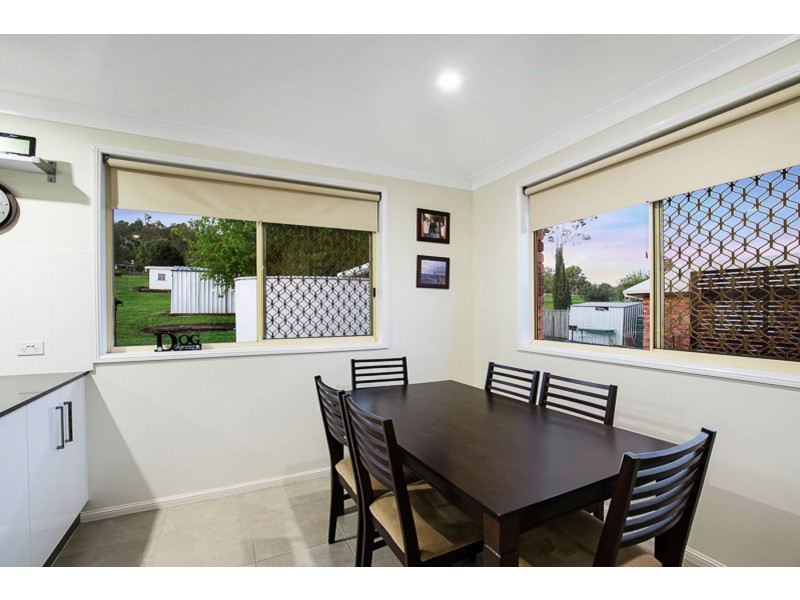 42 Tilgonda Road, Gowrie Junction QLD 4352