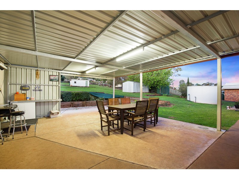 42 Tilgonda Road, Gowrie Junction QLD 4352