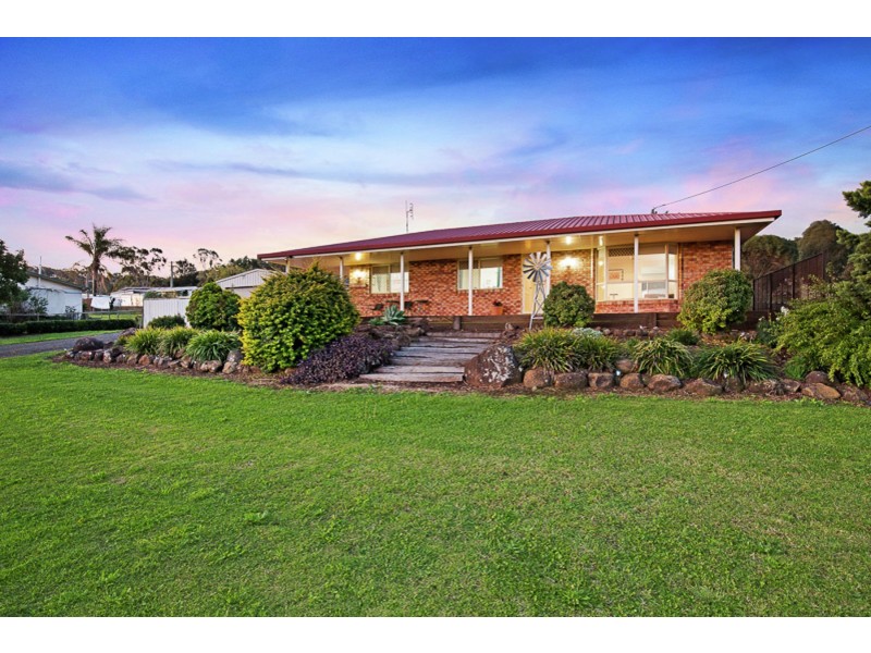 42 Tilgonda Road, Gowrie Junction QLD 4352