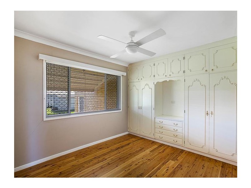 8 West Street, Oakey QLD 4401