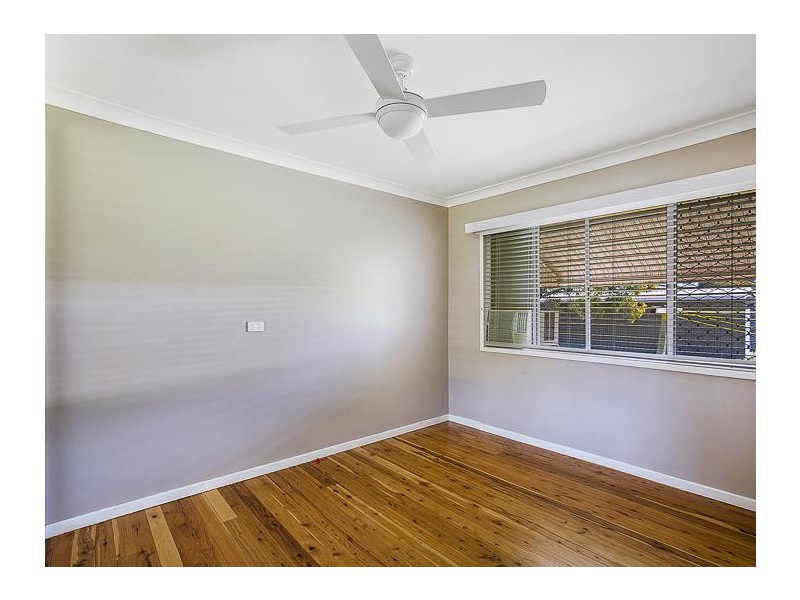 8 West Street, Oakey QLD 4401