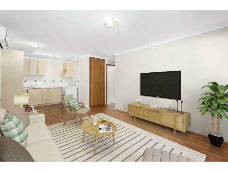 1/7 Damian Crescent, Kearneys Spring QLD 4350