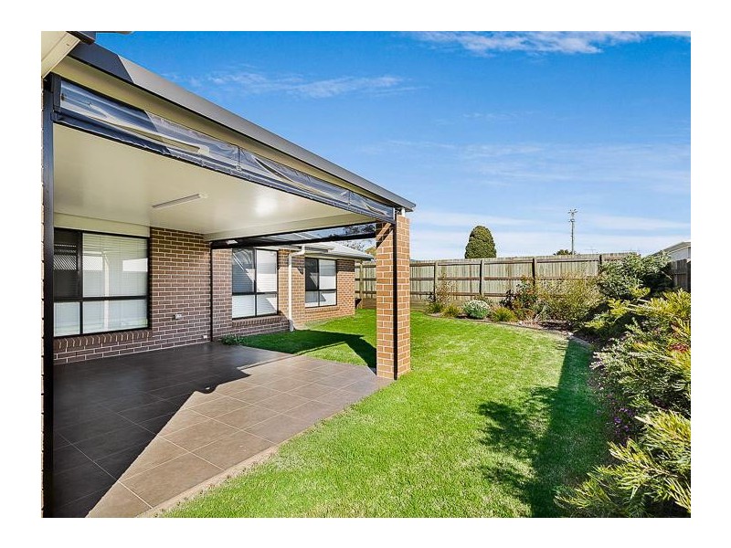 39 Pugh Street, Middle Ridge QLD 4350