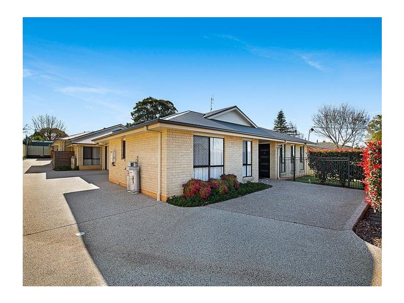 1/47 Hoey Street, Kearneys Spring QLD 4350