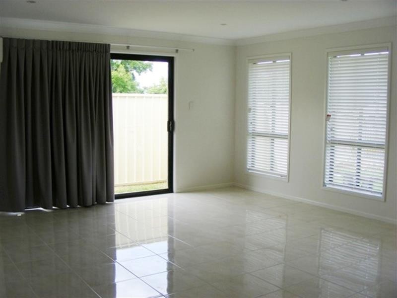 1/47 Hoey Street, Kearneys Spring QLD 4350