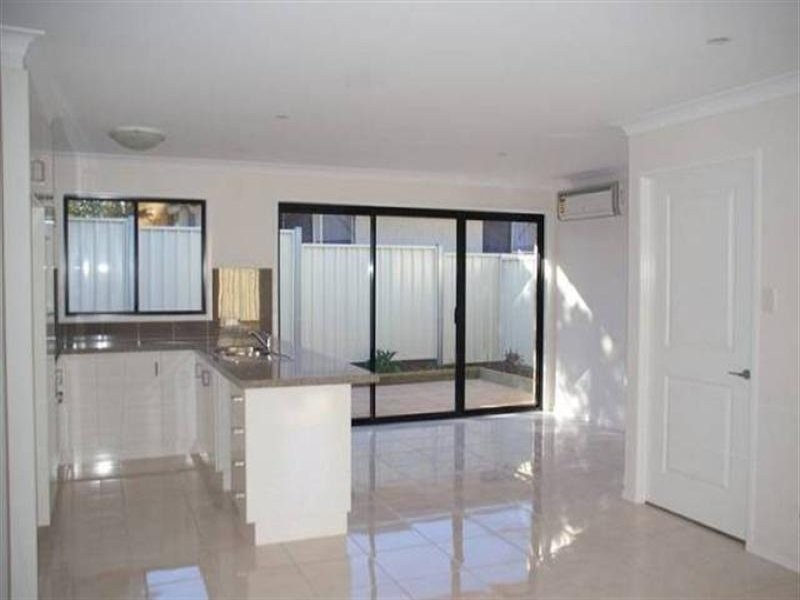 1/47 Hoey Street, Kearneys Spring QLD 4350