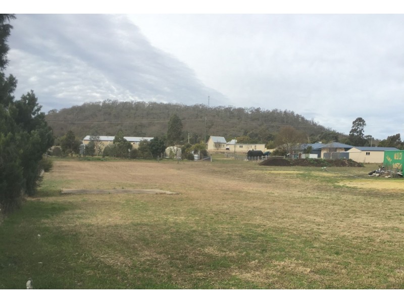 14 Felton Street, Greenmount QLD 4359