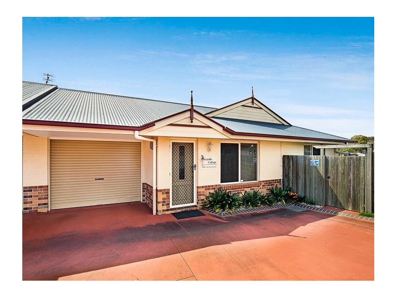 4/2A Jackson Street, Centenary Heights QLD 4350