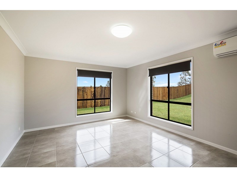 34 Magpie Drive, Cambooya QLD 4358