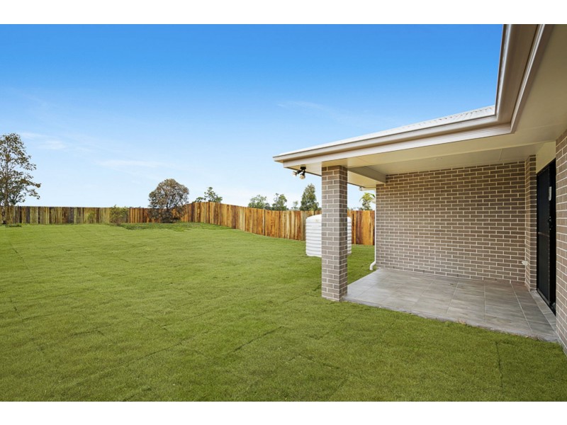 34 Magpie Drive, Cambooya QLD 4358