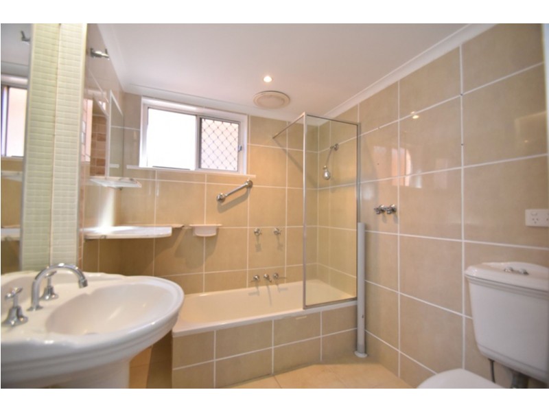 1/99 Campbell Street, East Toowoomba QLD 4350