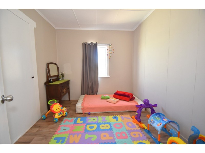 6 Dexter Street, South Toowoomba QLD 4350