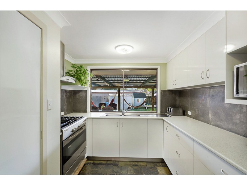 3 Claret Street, Wilsonton QLD 4350