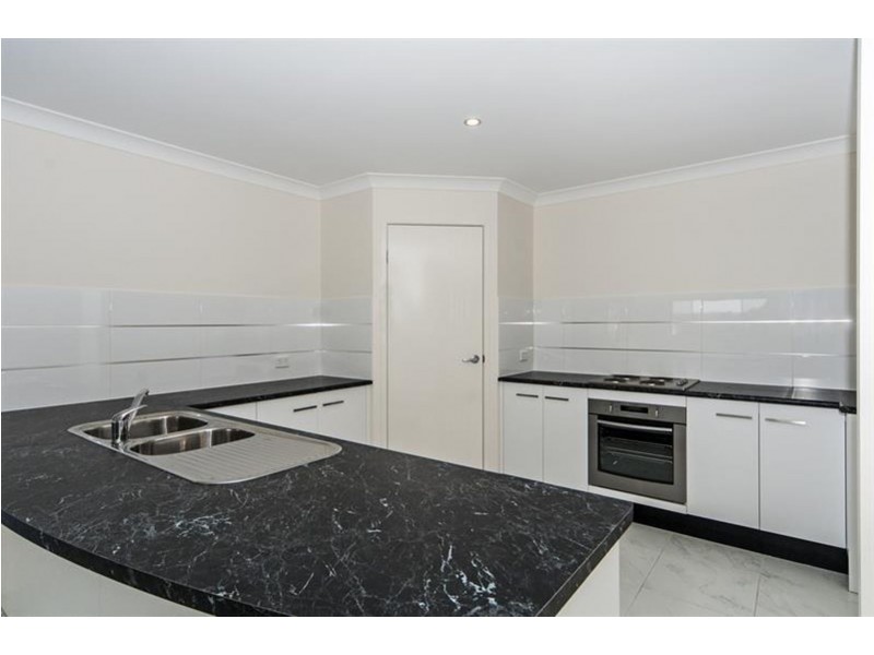 10 Calcutt Road, Gowrie Junction QLD 4352