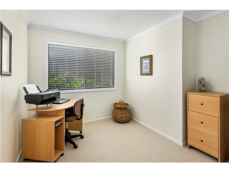 11 Dora Street, South Toowoomba QLD 4350