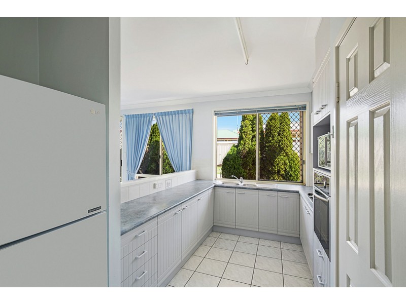 36 Belclaire Drive, Westbrook QLD 4350