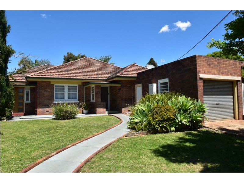 26 Tolmie Street, South Toowoomba QLD 4350