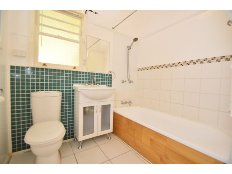 26 Tolmie Street, South Toowoomba QLD 4350