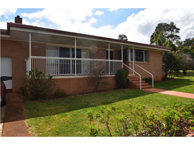 1 Stockwell Street, Rangeville QLD 4350